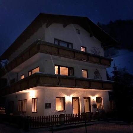 Waldblick Landhaus B&B Schwarzenbach an der Pielach Exterior foto